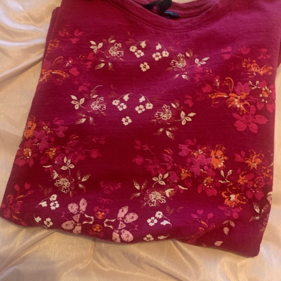 Top - Picture 2 of 11